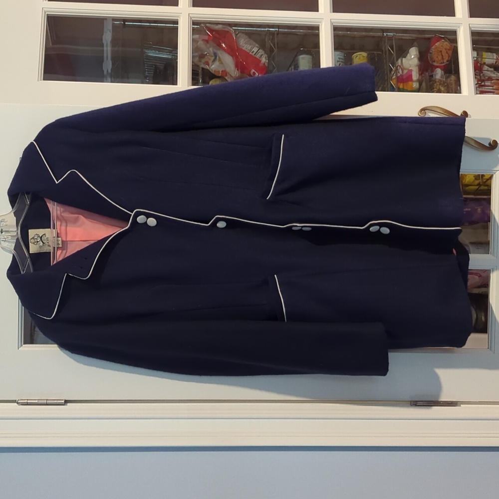Navy winter coat - Picture 1 of 2